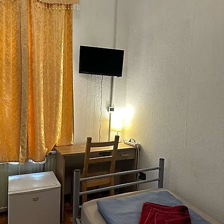 Kecskemeti Hotel *